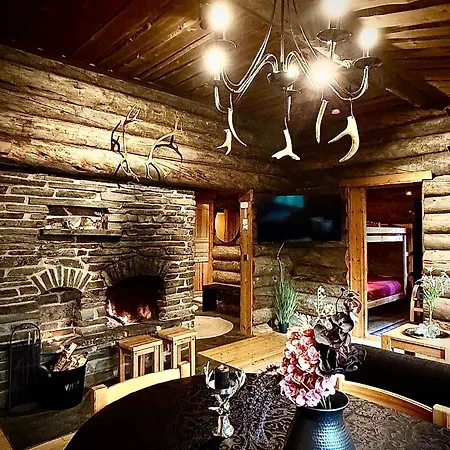 Aura By Lapland Villas, - Lapland, 2 Min Walk, 2br, Private Sauna, Fireplace *