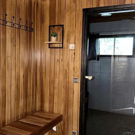 Aura By Lapland Villas, - Lapland, 2 Min Walk, 2br, Private Sauna, Fireplace ルオスト